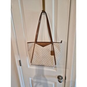 Michael Kors Signature MK Monogram Tote Bag Tan Leather Trim Cream BrownLarge